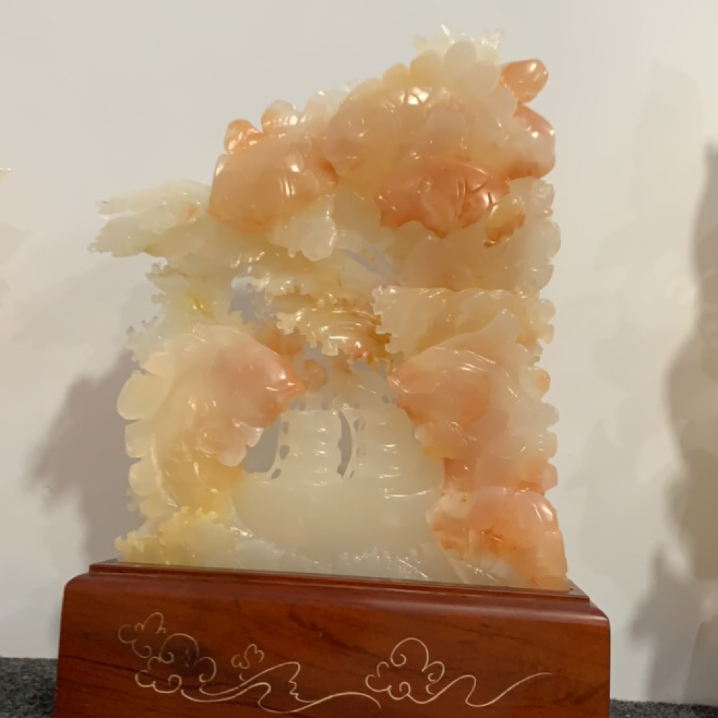 一帆风顺年年有鱼精美红花纯手工雕刻摆件