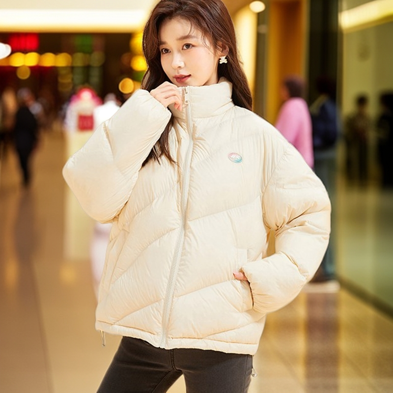 年中清仓女款羽绒服90绒面包服轻盈保暖轻薄外套简约宽松时尚百搭