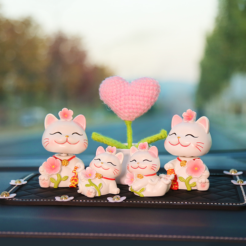 汽车饰品摆件车载车内中控台摇头平安招财猫可爱车上男女2023新款