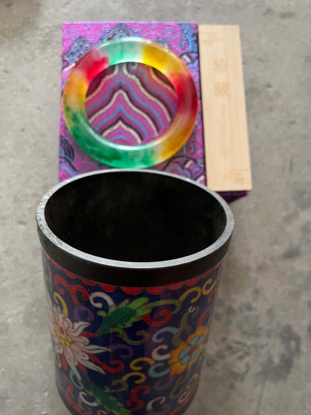 景泰蓝珐琅彩掐丝红黄绿飘花