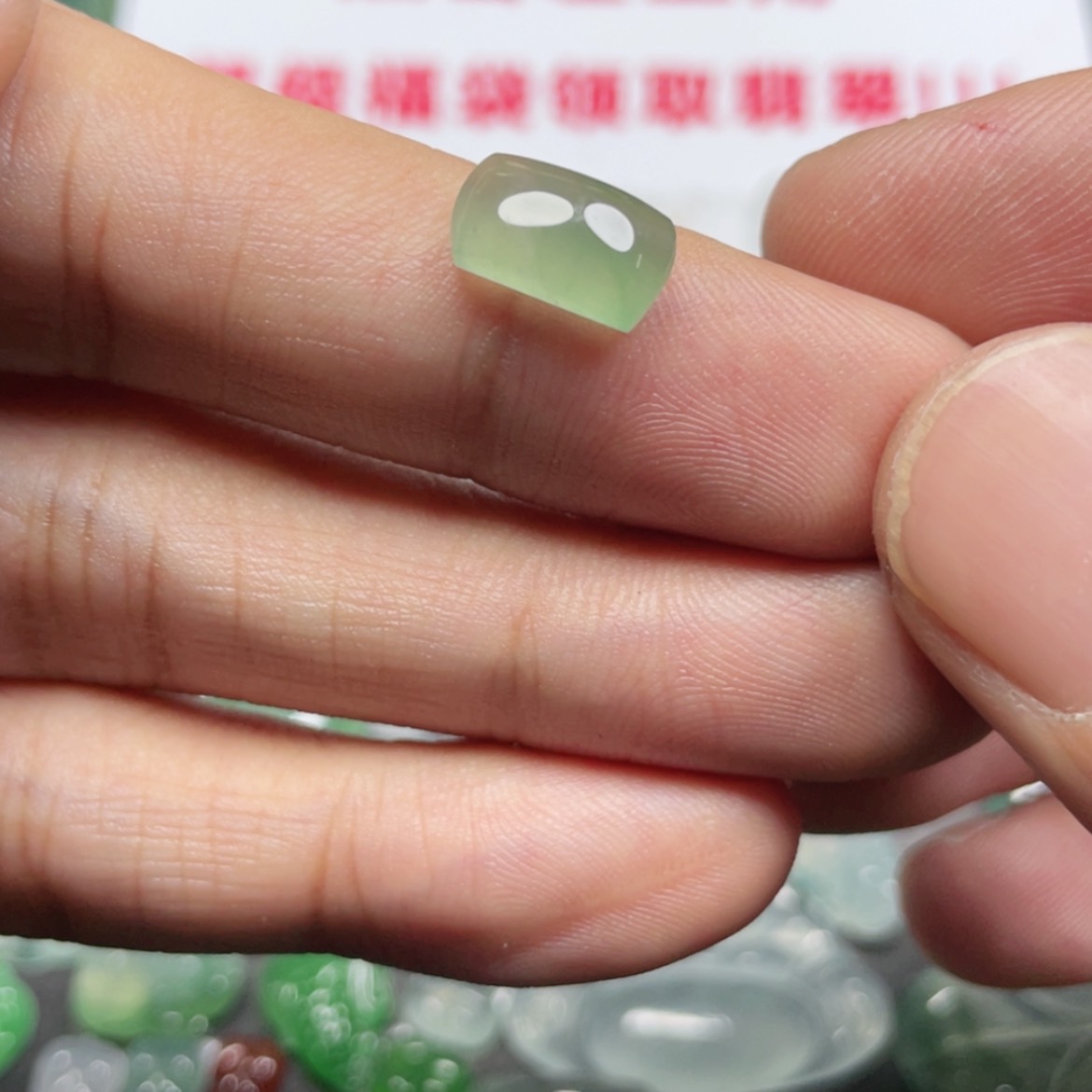 【闪购商品】定制翡翠未镶嵌