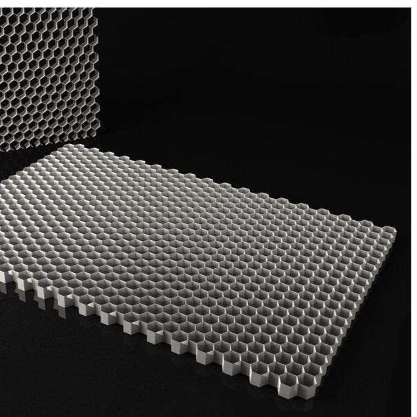 13mm铝蜂窝3平方 尺寸1220*2450 蜂窝板不锈钢压蜂窝填充木门柜门