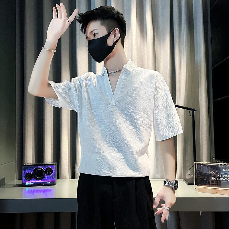 高级感V领短袖男2024新款夏季休闲痞帅泡泡纱T恤男士夏装上衣休闲