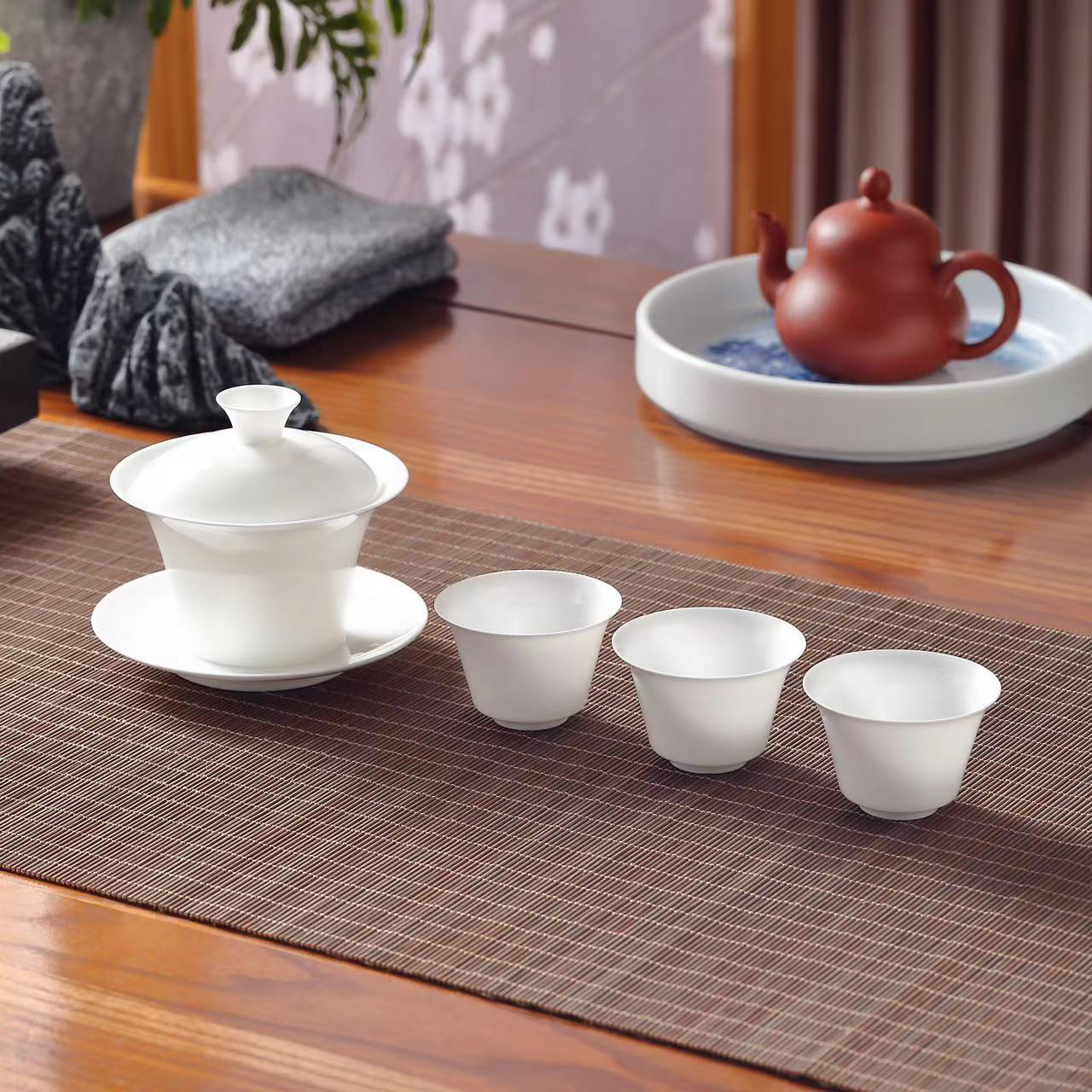 潮州骨瓷马蹄盖碗盖下100毫升加3只30毫升马蹄茶杯茶具套装纯白