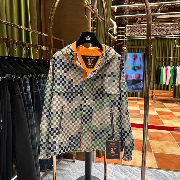 帅  春季新款潮流时尚百搭冲锋衣外套 (J24-599)