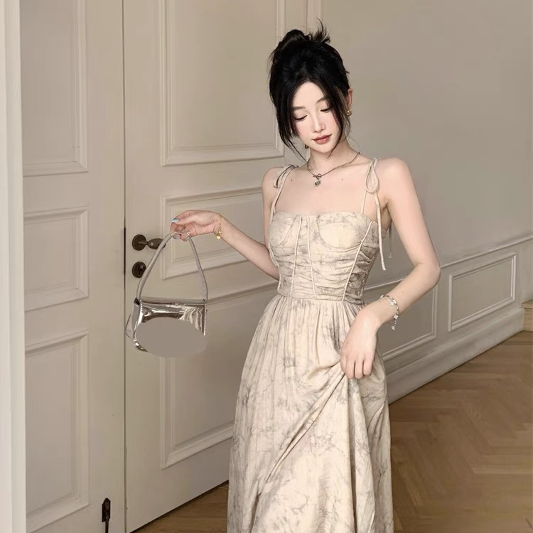 【付付家】19.9-35.9高H孤品设计感小众别致显瘦气质连衣裙N0退换