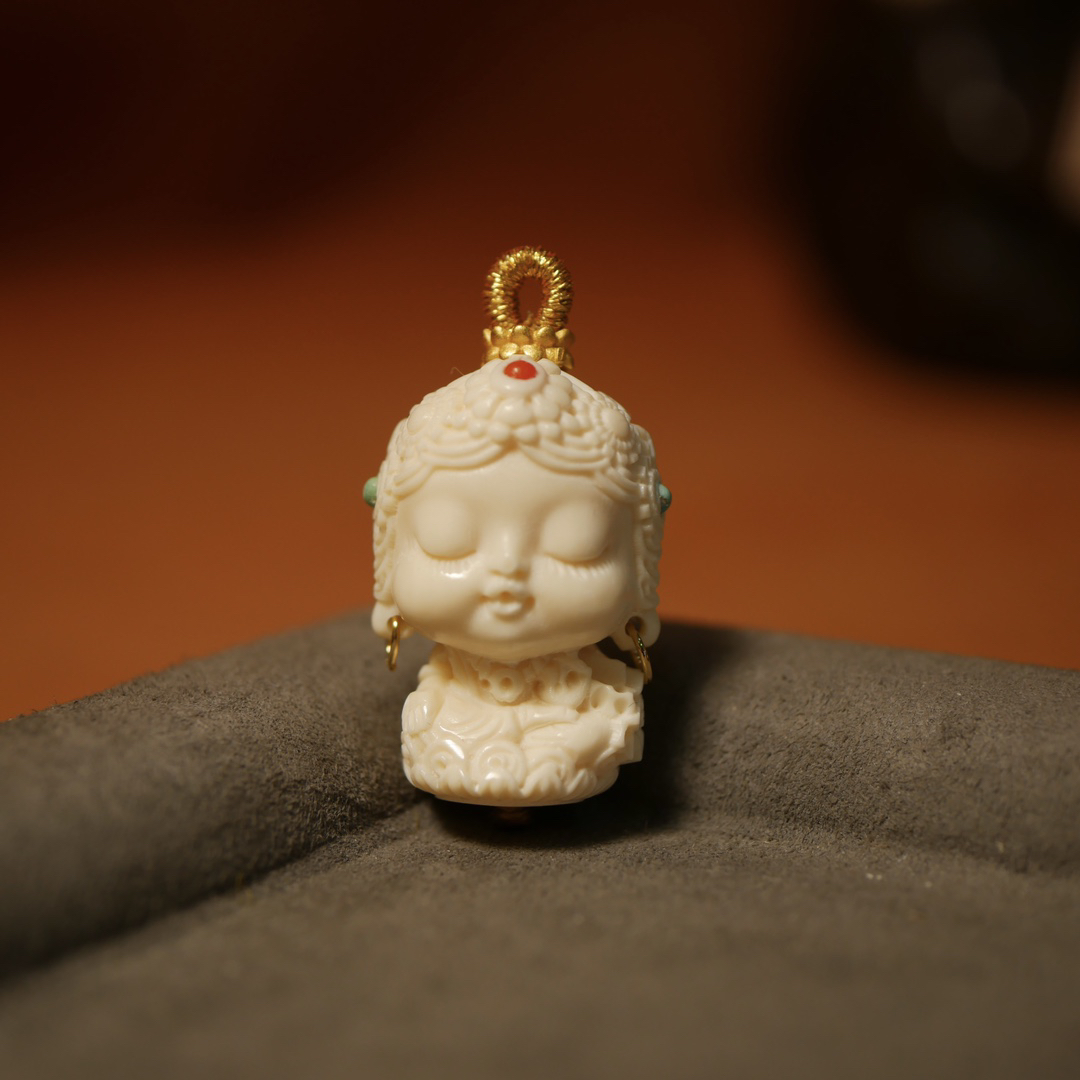 真品猛犸牙31×20mmQ萌度母吊坠冰料满纹高品质工厂直销