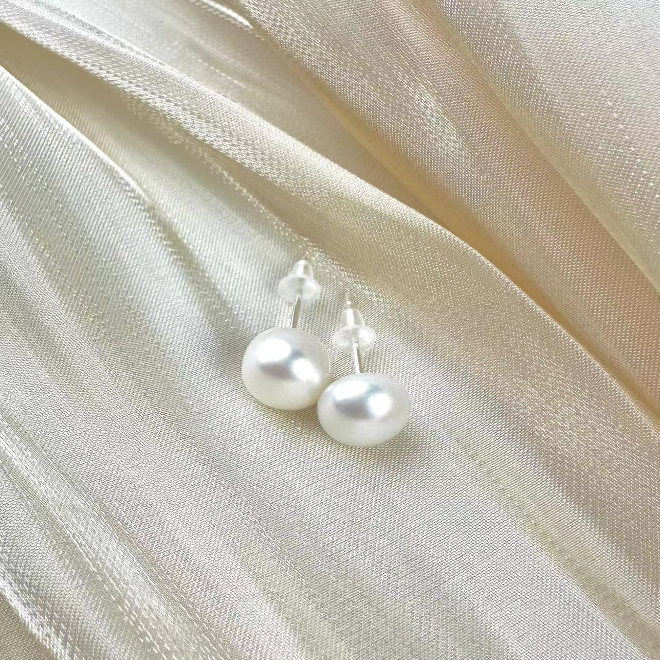 珍珠耳钉一对（云云粉丝专享 多样性发货）