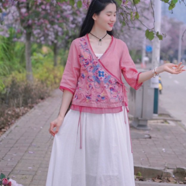 《花仙子》苎麻短上衣/