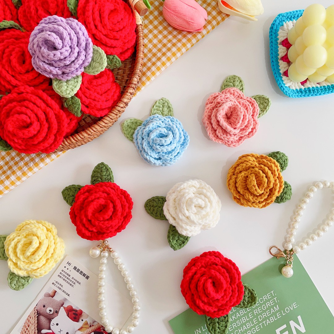 新手入门钩针编织材料包红色挂件玫瑰花钥匙扣针织勾线花朵毛线