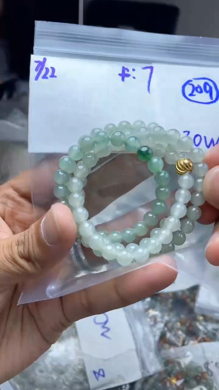 【闪购商品】定制翡翠未镶嵌珠串