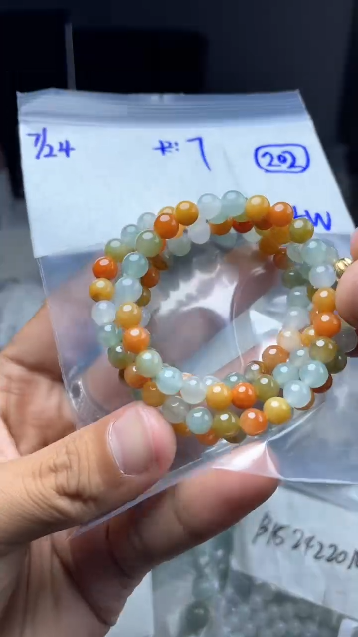 【闪购商品】定制翡翠未镶嵌珠串