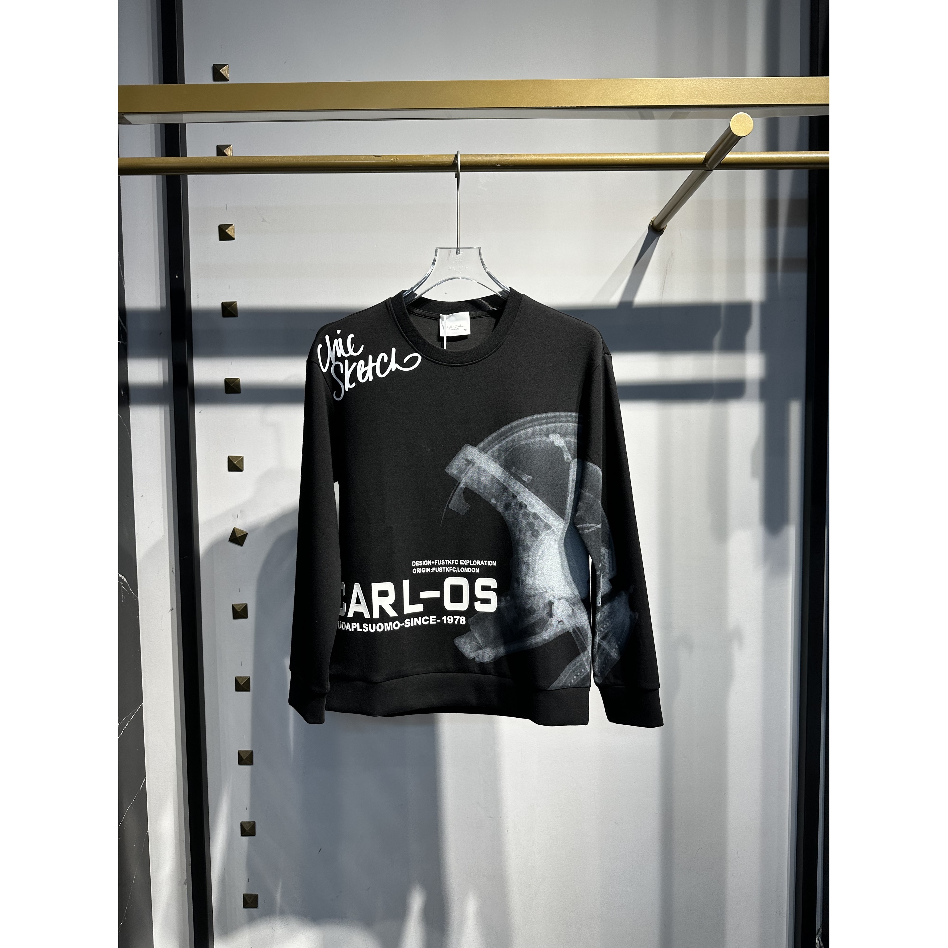 BX圆领卫衣字母印花卫衣（31011）