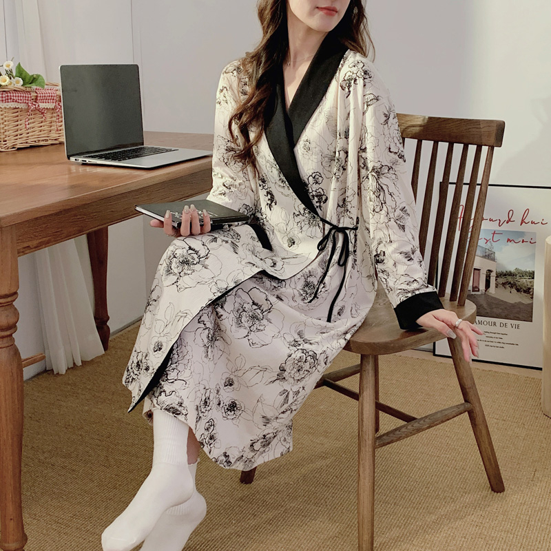 进产房孕妇睡裙春秋季长袖待产裙生产裙怀孕期专用哺乳睡衣月子裙