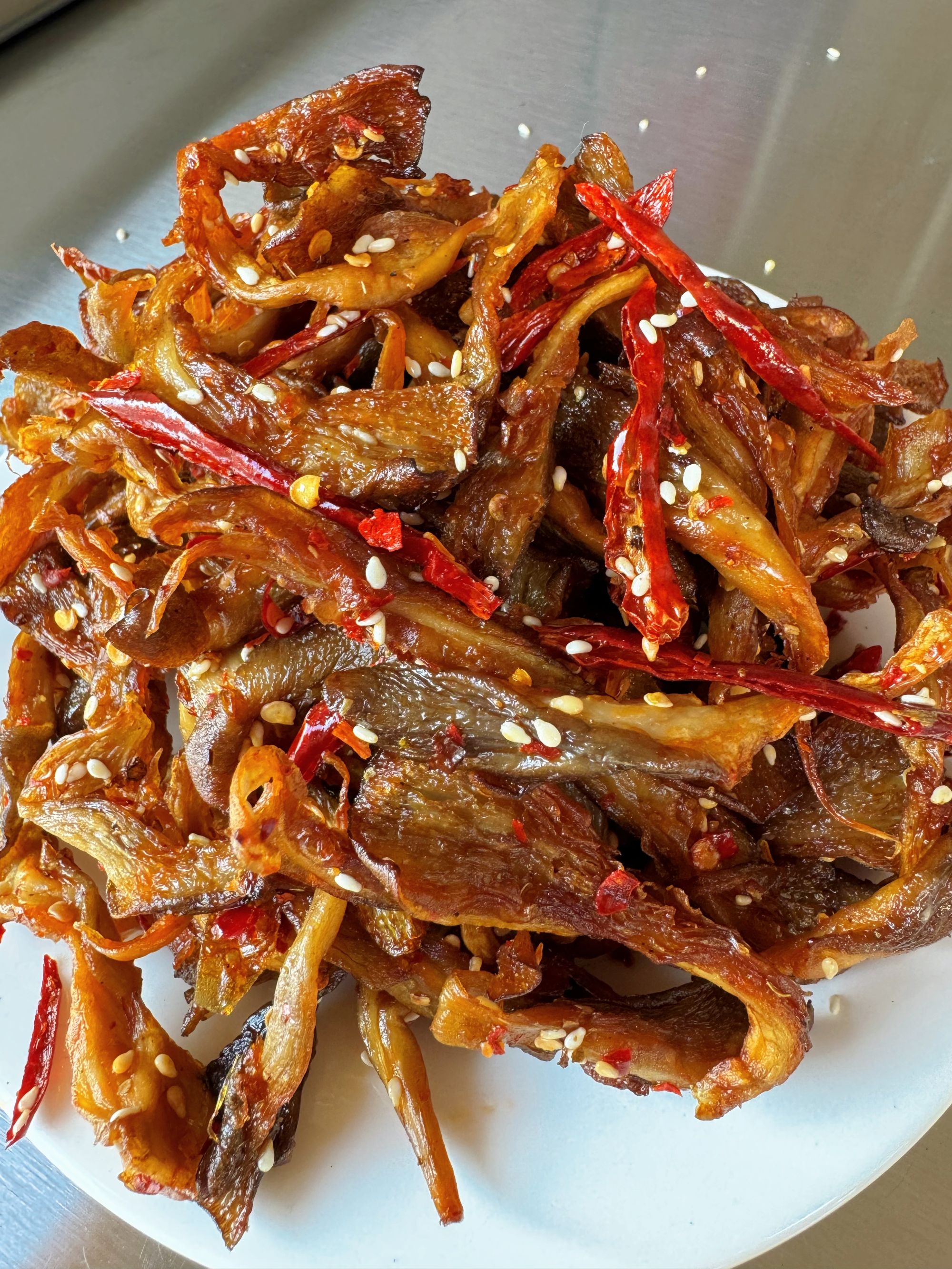 （清真下饭神器） 9.9约二两  纯手工香辣菌丝 