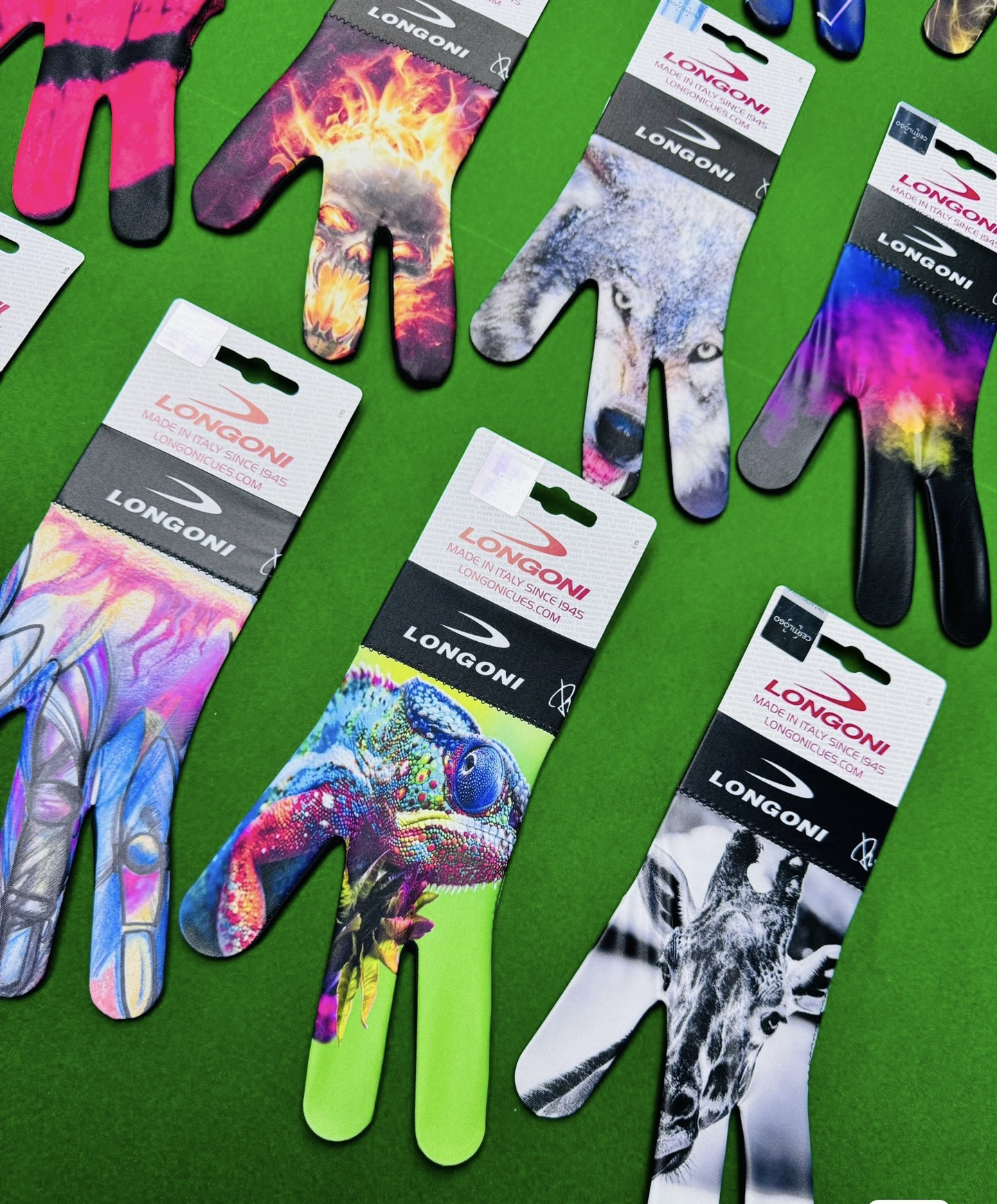 意大利龙古尼进口手套、台球手套黑八手套职业手套