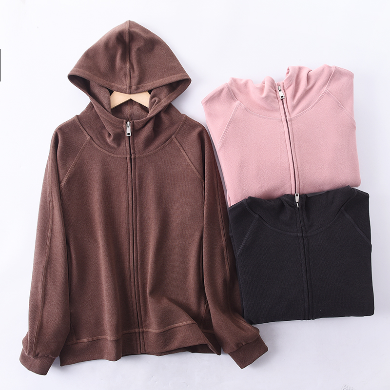 L221秋冬款450克双面绒牙签条保暖女款拉链连帽开衫
