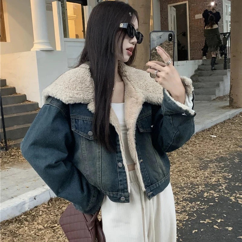 加绒加厚牛仔外套女秋冬季2025新款韩版百搭保暖大翻领短款上衣