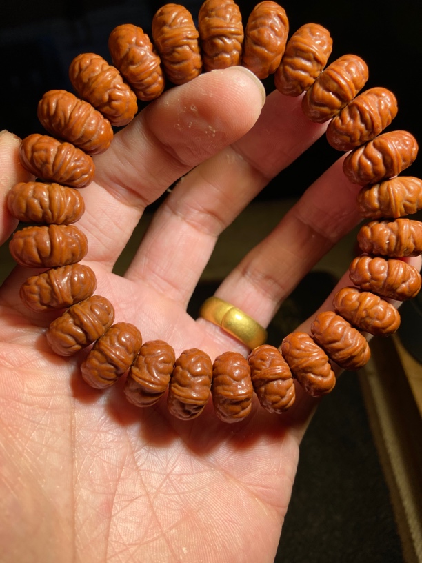 矮桩厚壁牛蛋桃核，