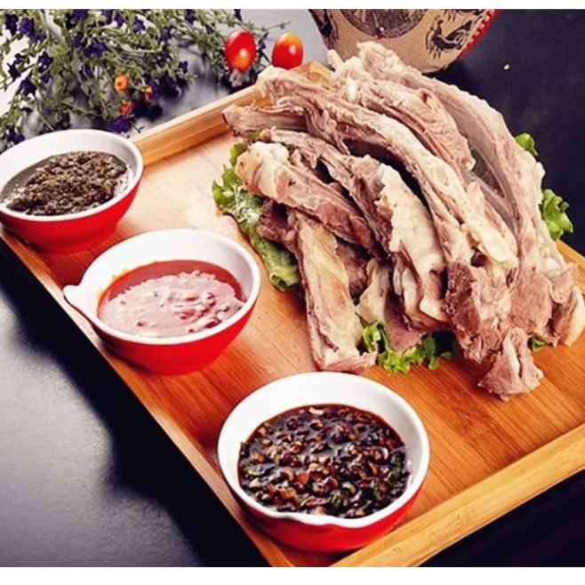 内蒙古草原达茂旗巧鲜姐草原溜达羊排