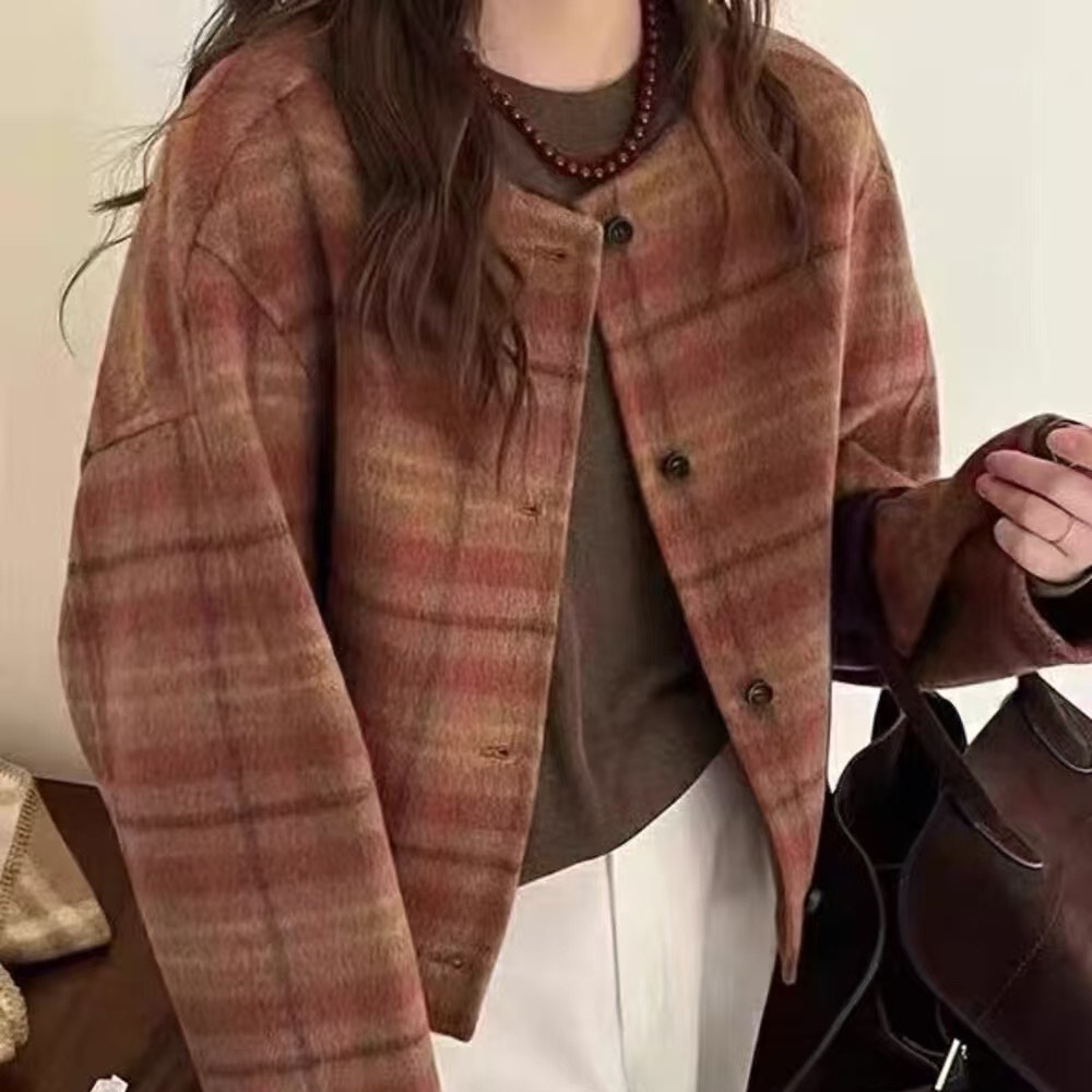 阿金秋冬ins短款气质韩版时尚格子女装女鞋NO退NO换按价格下单