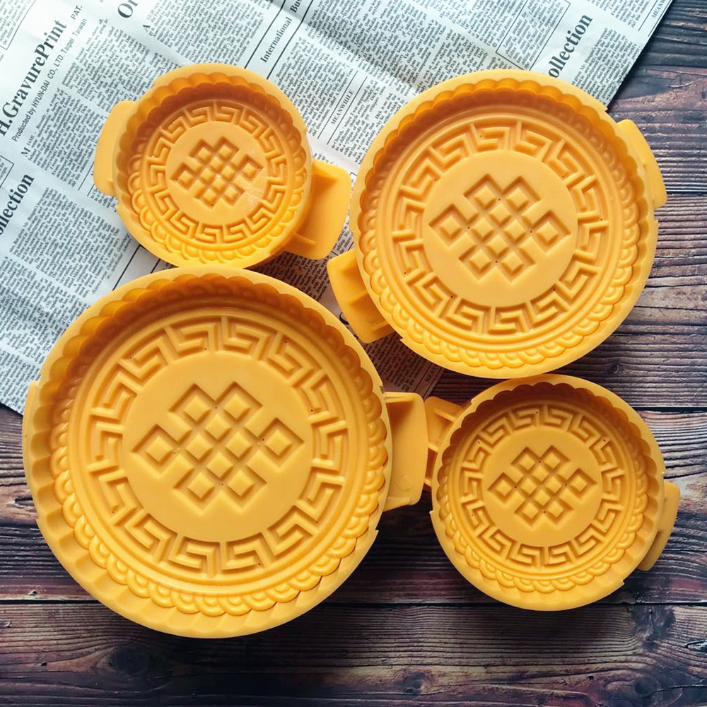 4层内蒙古民族特色吉祥结万字花纹奶豆腐皮子月饼模具可调厚度abs