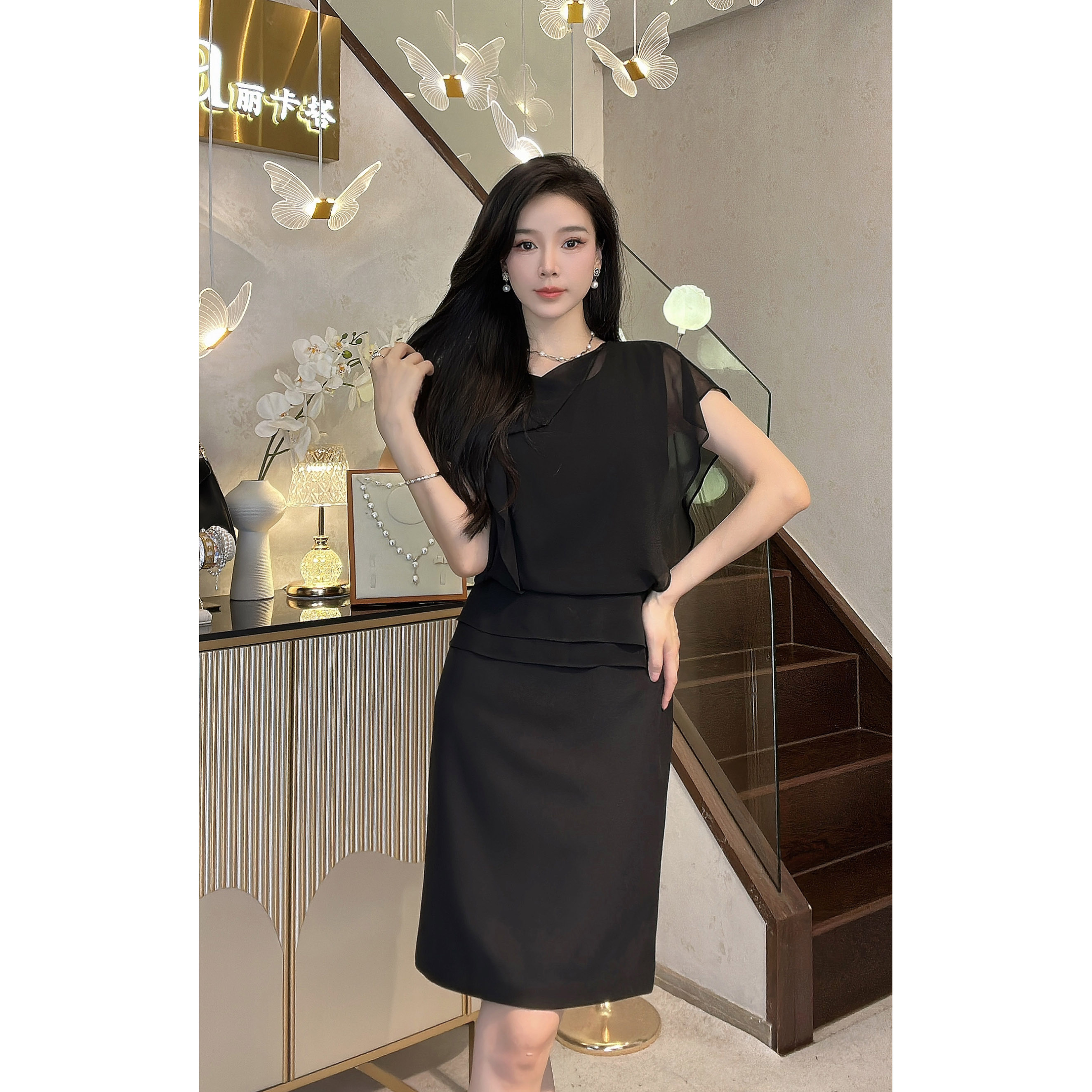 YUANBAO【瑰丽】醋酸高品质女神范减龄显瘦范老钱风松弛感女装
