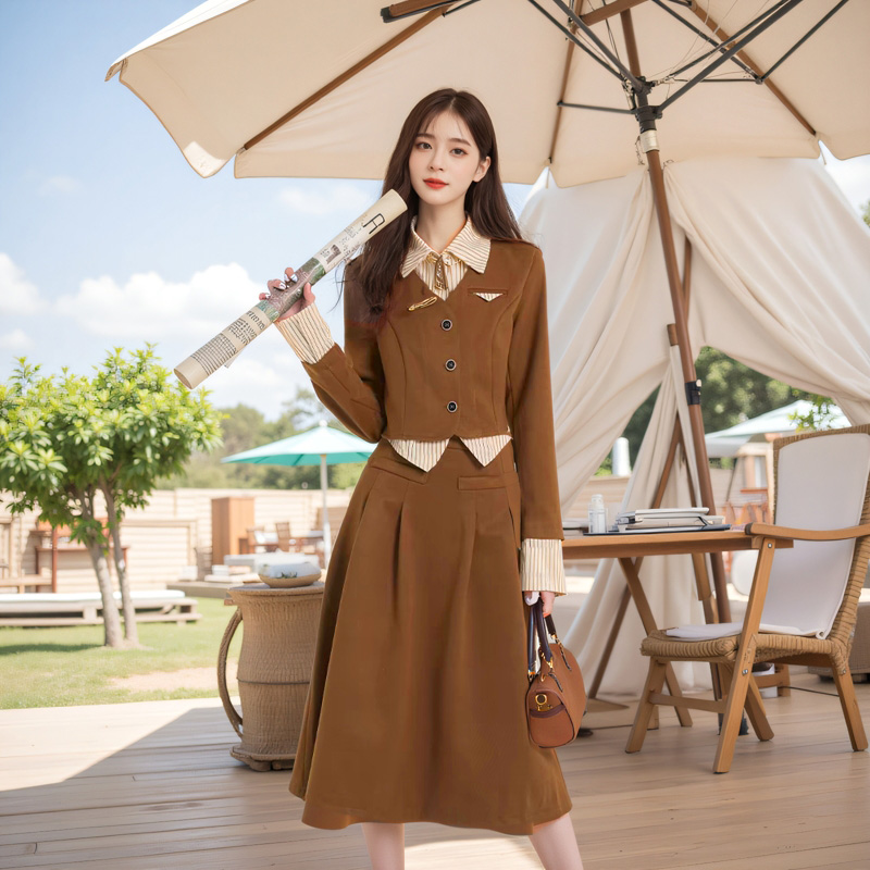 300斤特大码女装胖mm假两件上衣+复古半身裙学院风两件套深秋新款