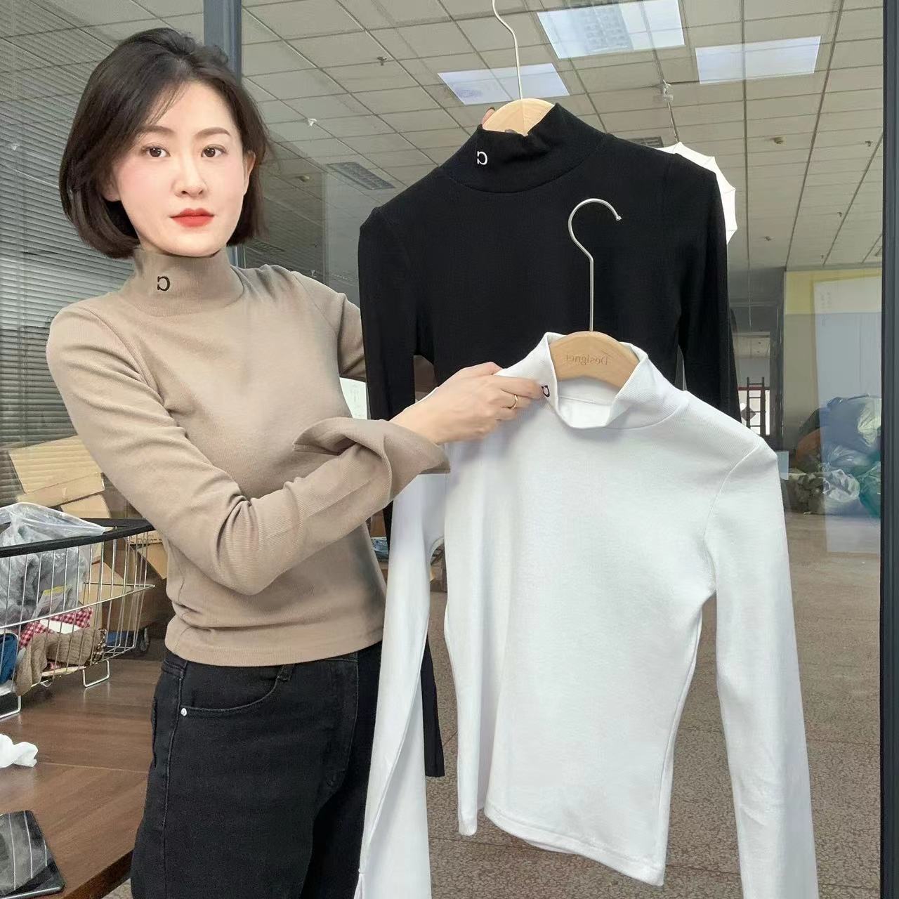 ✨2023女士C家春秋简约高领修身打底长袖