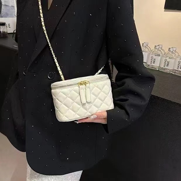 3519D#高级感菱格链条小方包手提盒子包小金球时尚百搭单肩斜挎包