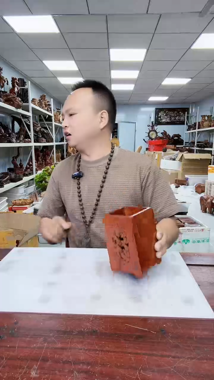 【闪购商品】花梨木类木雕55555555555585