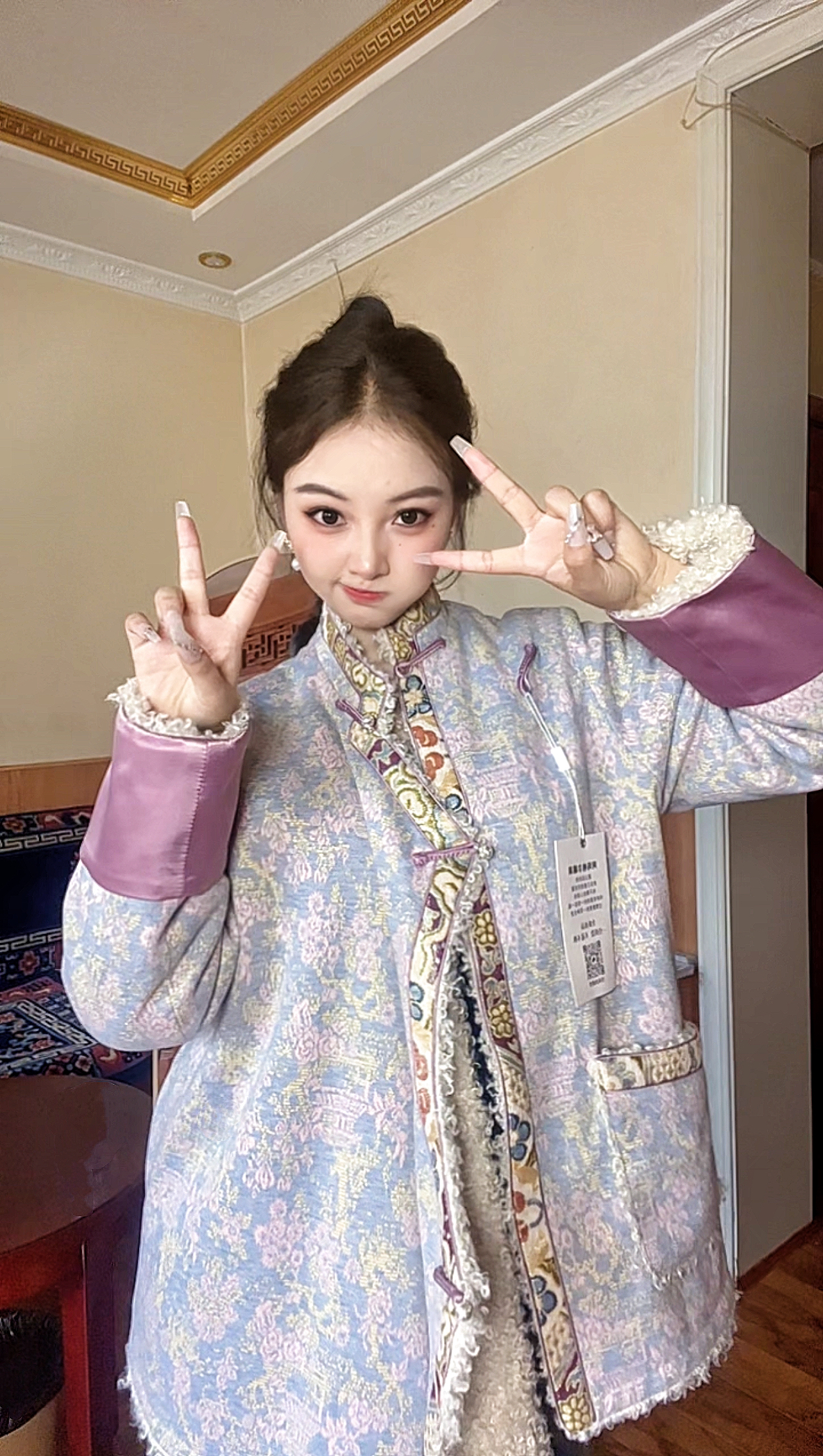 藏式外套女款冬季厚外套正装服装加厚冬款民族服装