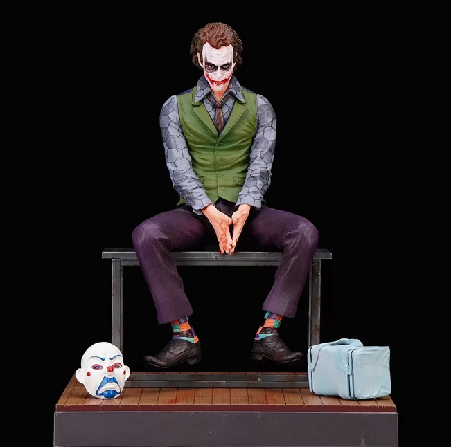 漫威Joker自杀小队 希斯莱杰坐姿小丑DC 产品 彩盒 独立 pvc