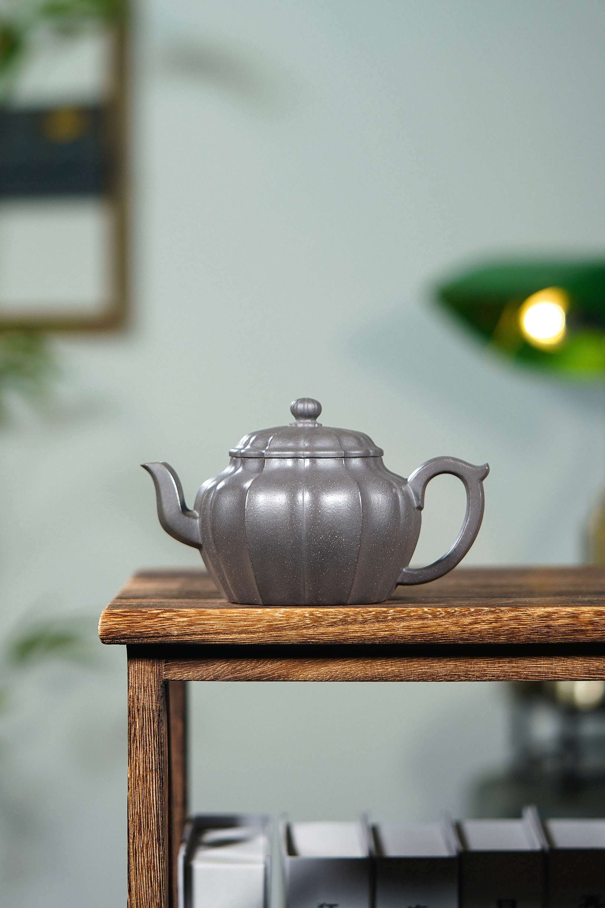 叁玖严选（天青泥）（紫砂莲子壶水平壶筋纹旭帽壶）容量约（260cc）