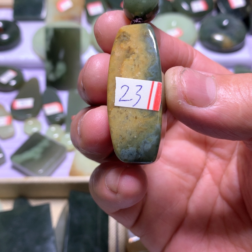 【闪购商品】和田玉（糖玉）颈饰未镶嵌风**轻