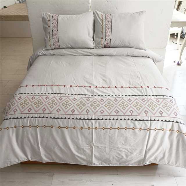 孤品出口尾单纯棉绣花被套三件套