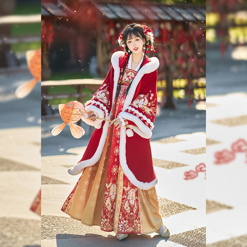  秉生记原创【小郡主】古装汉服女成人秋冬新款刺绣印花裙摆加绒