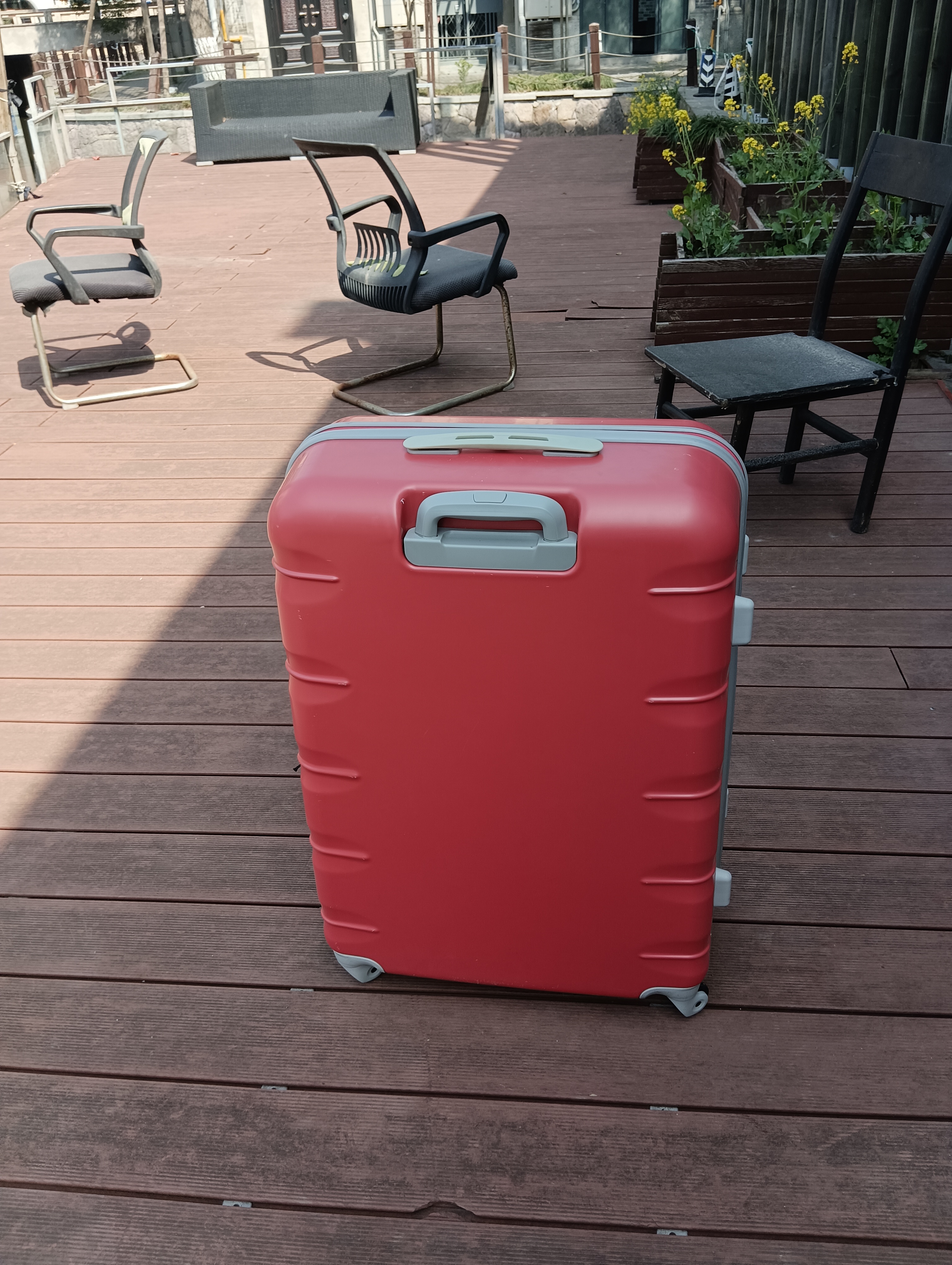 粉红色ACE旅行行李箱旅行箱拉杆箱仓库搬迁库存包1到2折