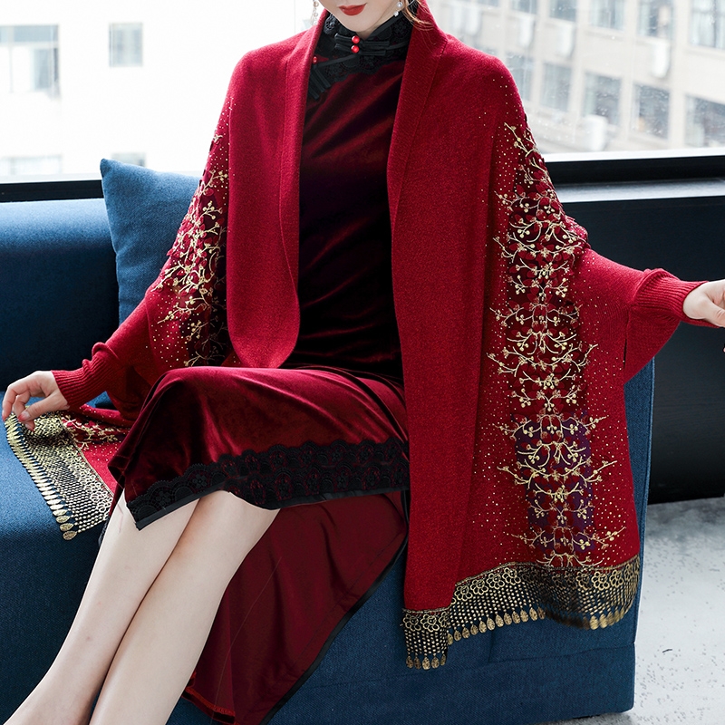 春秋款婚宴喜婆婆配旗袍的披肩围巾两用斗篷 妈妈刺绣披风冬季