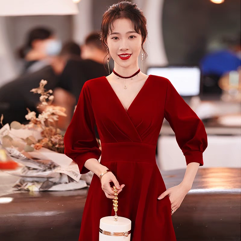 断码孤品礼服旗袍婚纱尾货库存