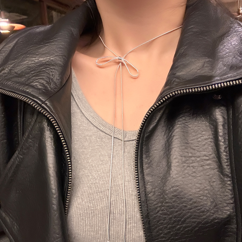 oushipei/欧诗佩 铜合金项链 简约高级感金属蝴蝶结抽拉项链