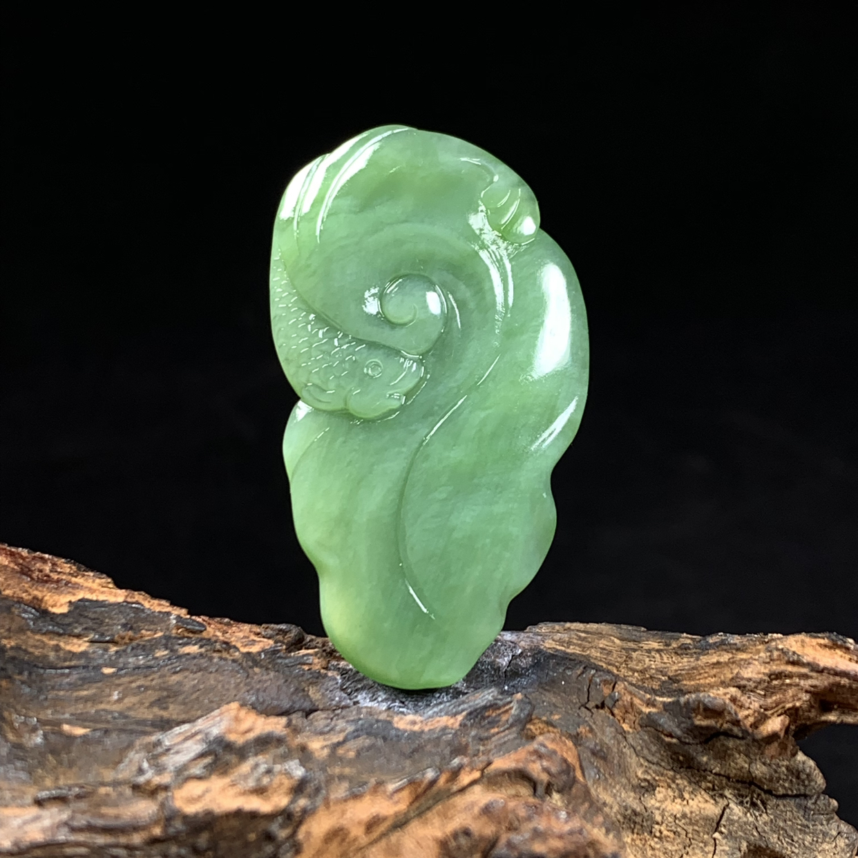天然和田玉碧玉连年有余吊坠尺寸50*28*7重量14克