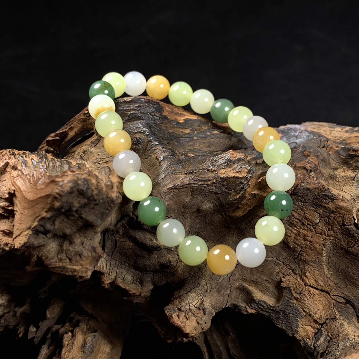 天然和田玉多宝卡8mm手串女款百搭单圈