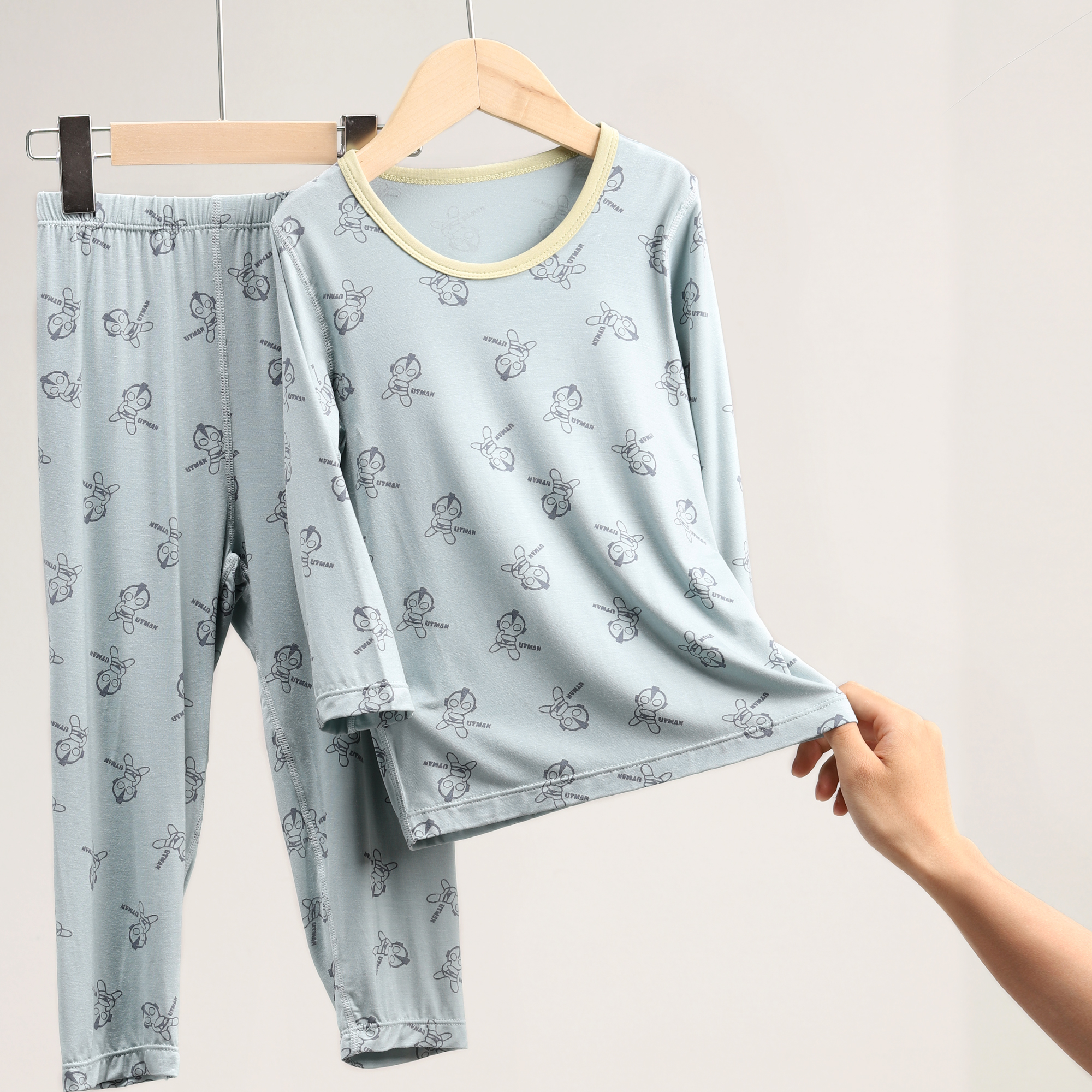 18320-57 长袖家居服套儿童款睡衣薄款中大童印花保暖内衣套