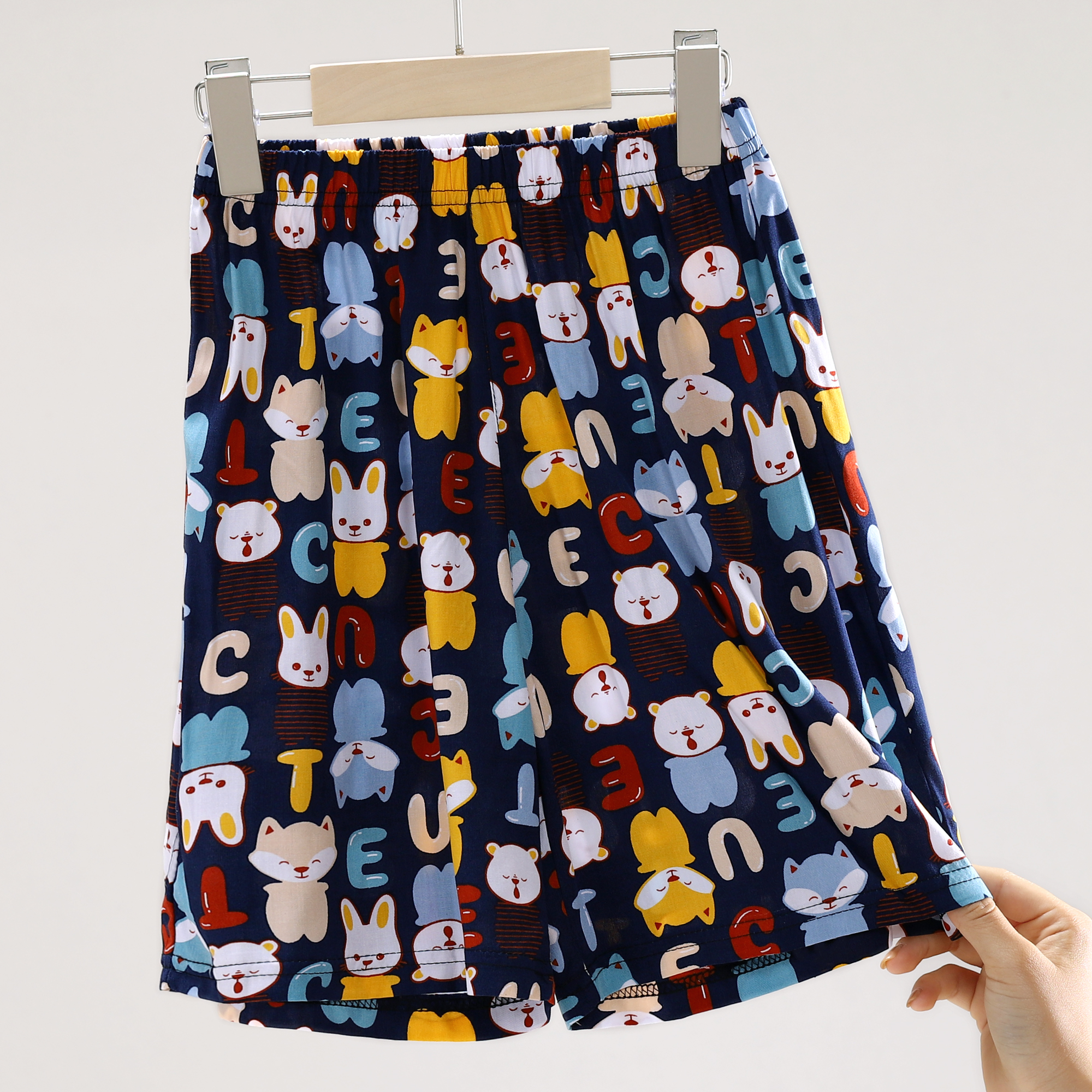 X 552393 儿童短裤沙滩裤人造棉五分裤裤衩男女孩中大