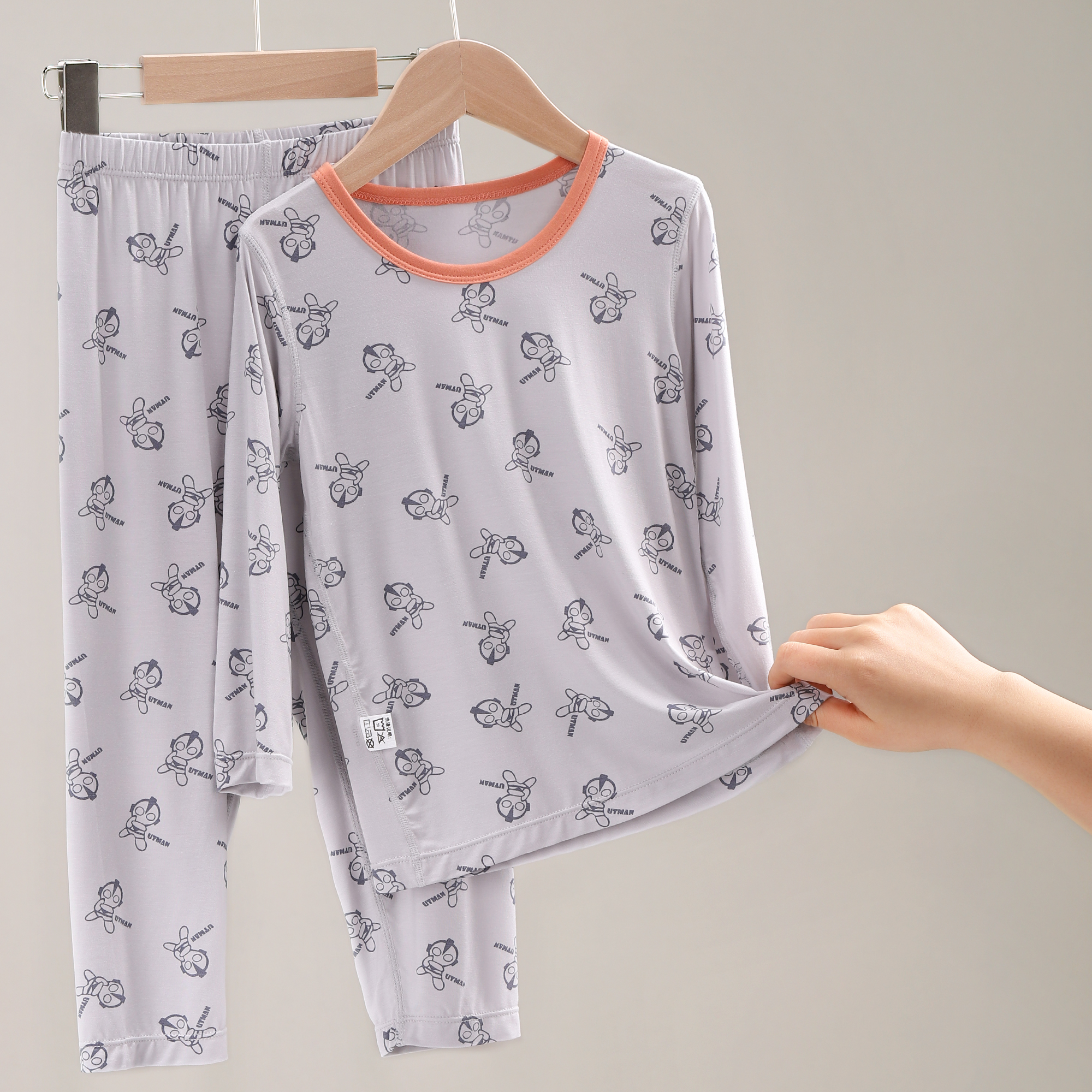 18320-57 长袖家居服套儿童款睡衣薄款中大童印花保暖内衣套