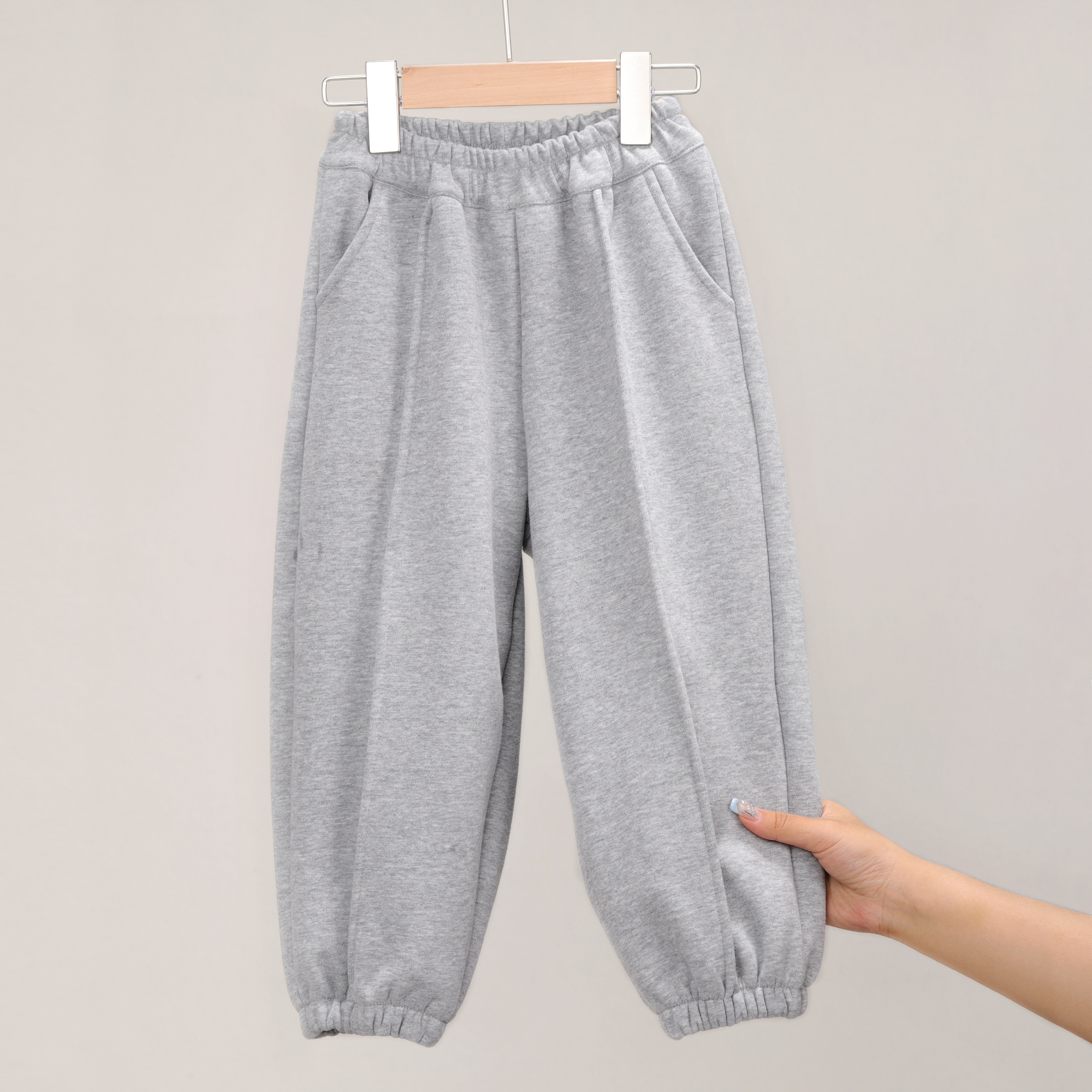 2346 太阳绒休闲百搭裤休闲裤男童针织宽松灰色秋季女童儿童裤