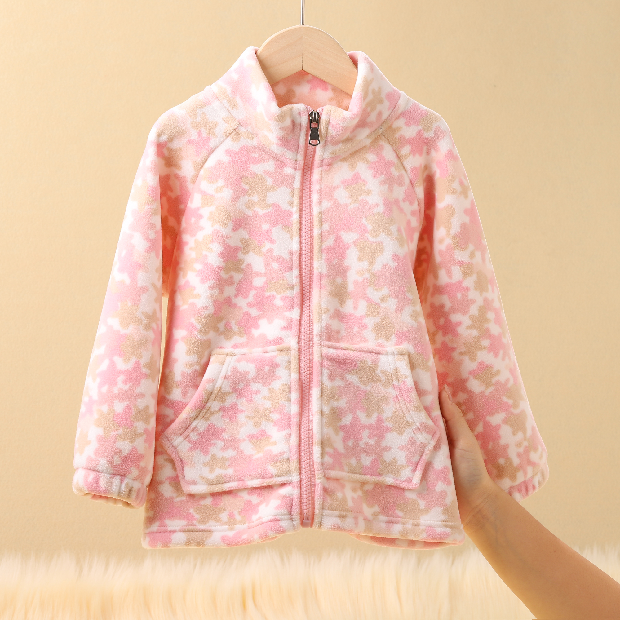 暖绒印花外套儿童加绒中大童休闲秋冬保暖宝宝女童秋外套  5560