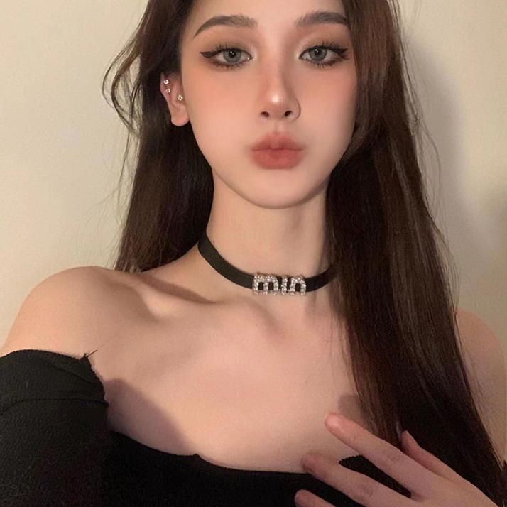 合金皮质项链 酷辣字母choker项链项圈脖颈链小众高级感锁骨链A45