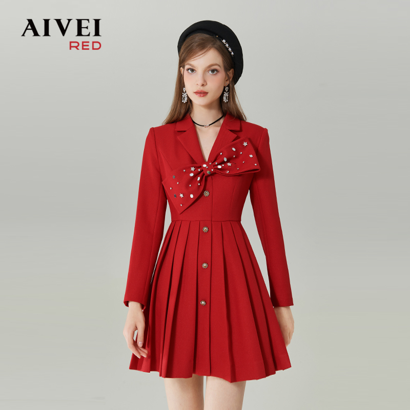 AIVEI艾薇年新年红色小礼服百褶西装24K年连衣裙Q0560023